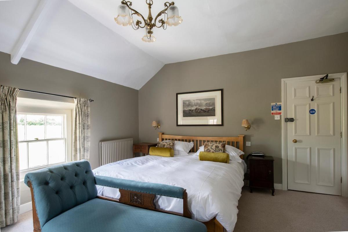 The Castleman Hotel